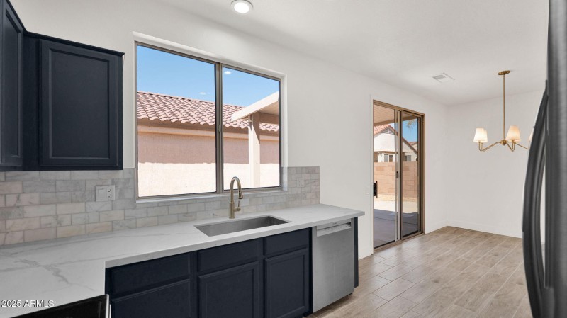 7-web-or-mls-P1322293