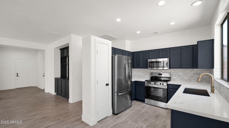 9-web-or-mls-P1322290