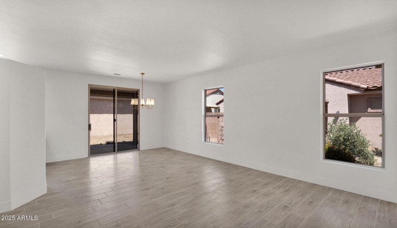 14-web-or-mls-P1322278