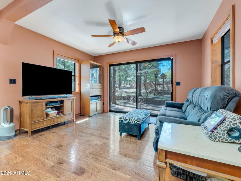 Siting Room Off Kitchen