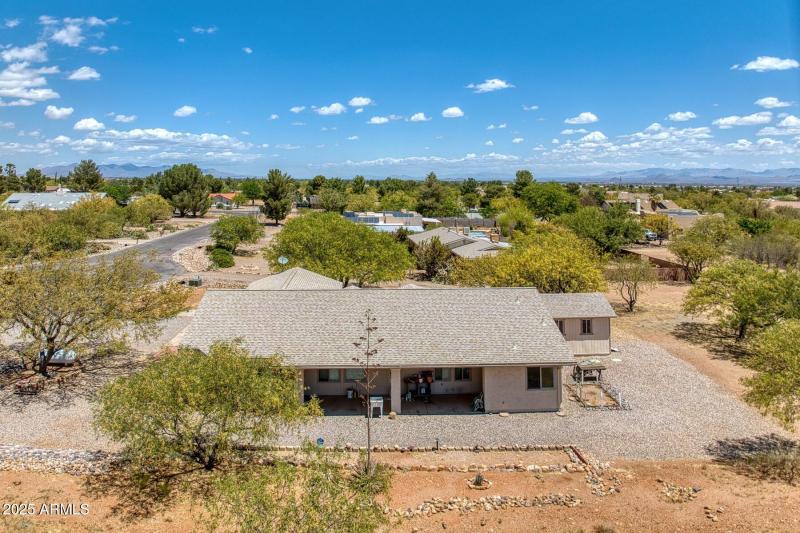 053021-4743 Ojibwa Court