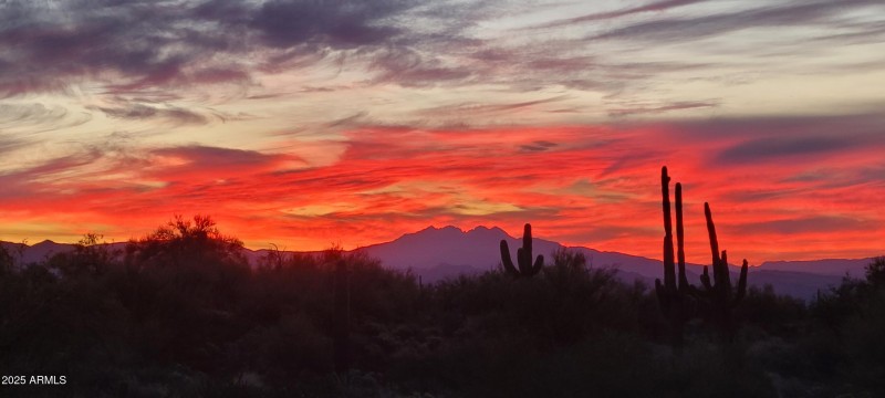 139th Place Sunset pic four peaks