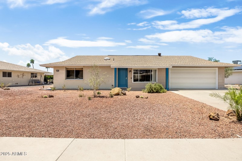 12418 N Vista grande Ct Sun City - 205