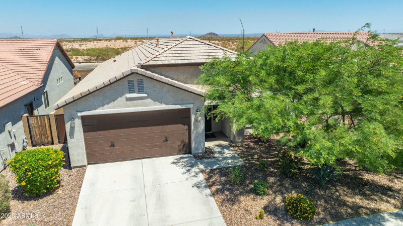 3655 N Astoria Dr-42