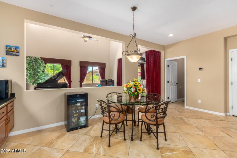 7039 W KATHARINE Way