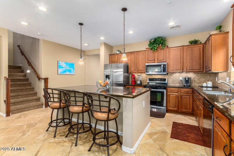 7039 W KATHARINE Way