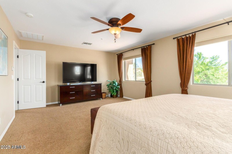 7039 W KATHARINE Way