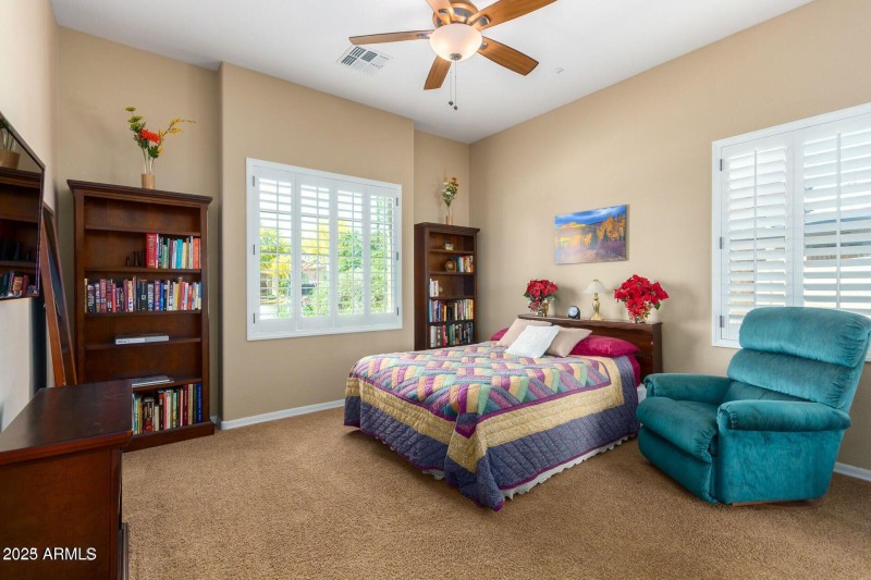 7039 W KATHARINE Way