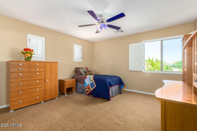 7039 W KATHARINE Way