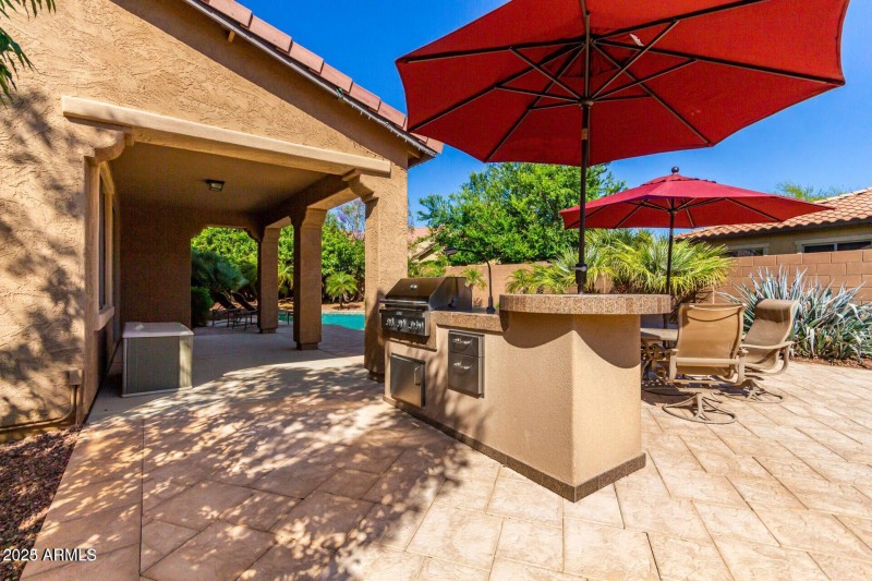 7039 W KATHARINE Way