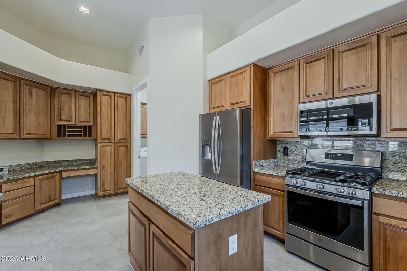 9562 E Cavalry9562 E Cavalry