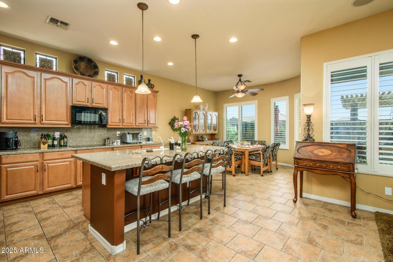 42311 W Good Vibrations Ln-8808-Edit