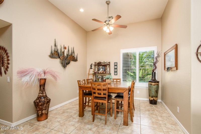 42293 Good Vibrations-8419-Edit