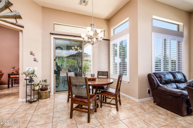 42293 Good Vibrations-8600-Edit