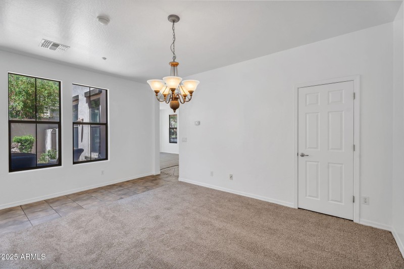 14-web-or-mls-20507 W Daniel Pl -14