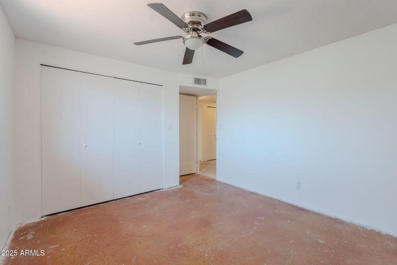 19-web-or-mls-Hobson Plaza-19