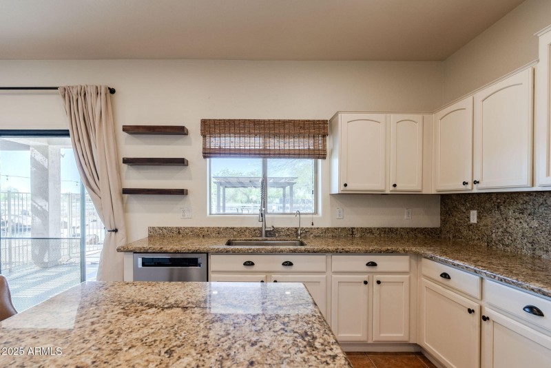 24-web-or-mls-Prospector-24