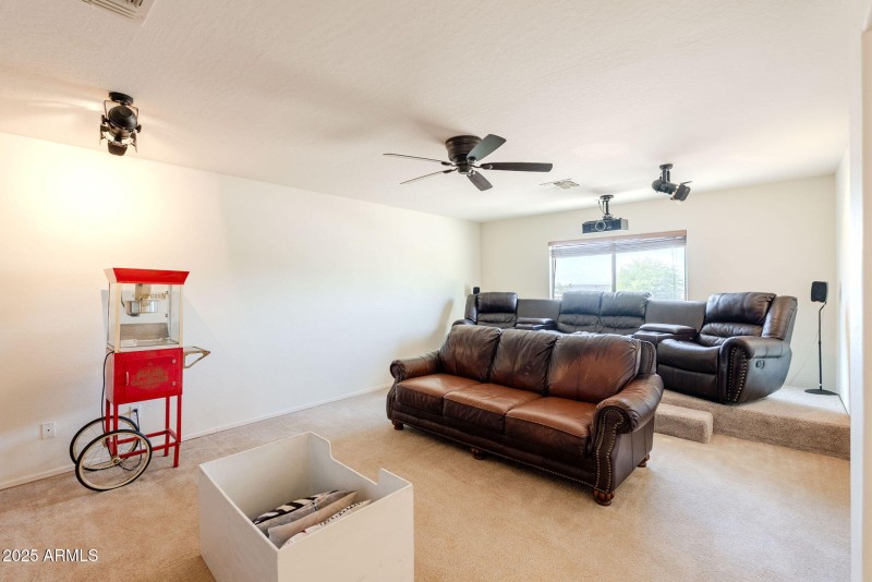 42-web-or-mls-Prospector-42