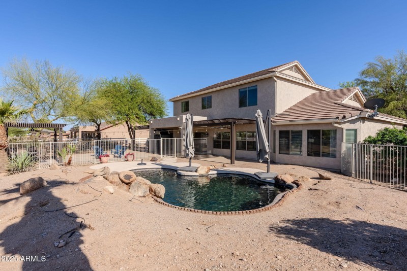 74-web-or-mls-Prospector-74