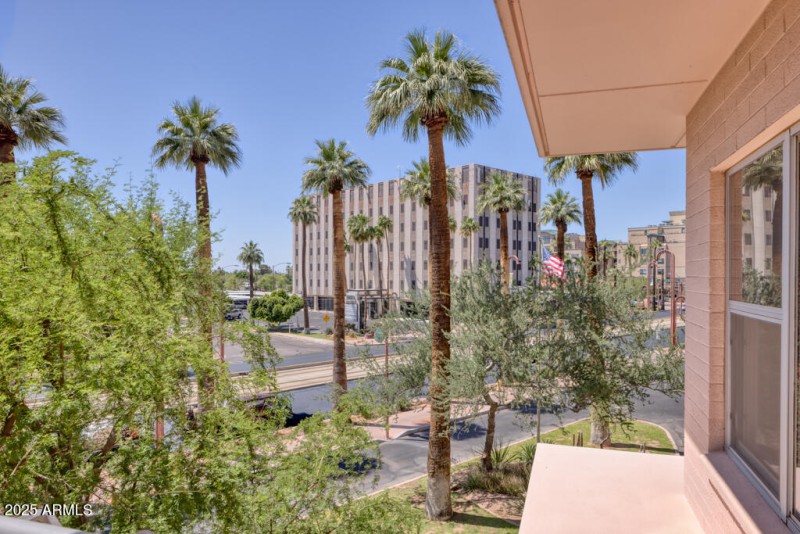 2201 N CentralLOW_Andrew Pielage-5