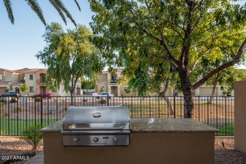 201909091367 S Country Club Dr. #1024-19