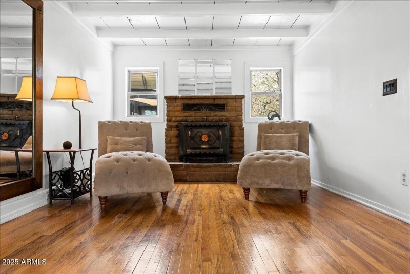 08-Living from Dining