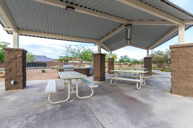 Peralta Canyon Community Amenities