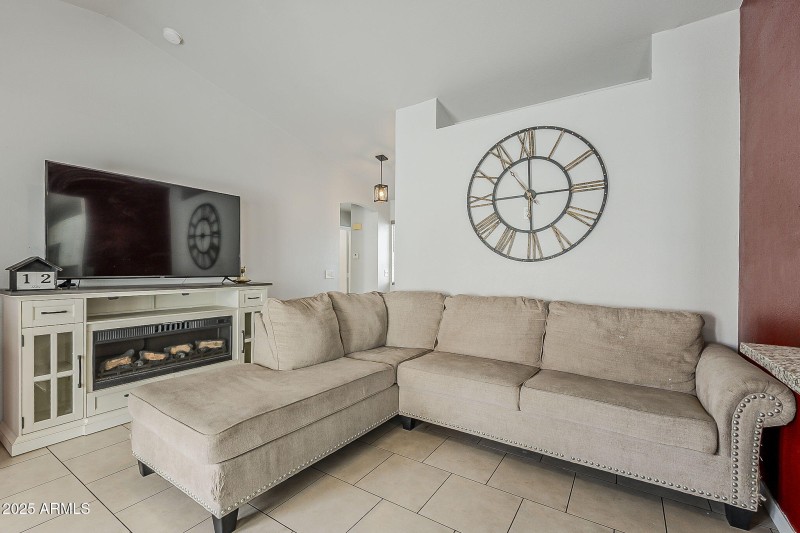 7-web-or-mls-Coronado-7