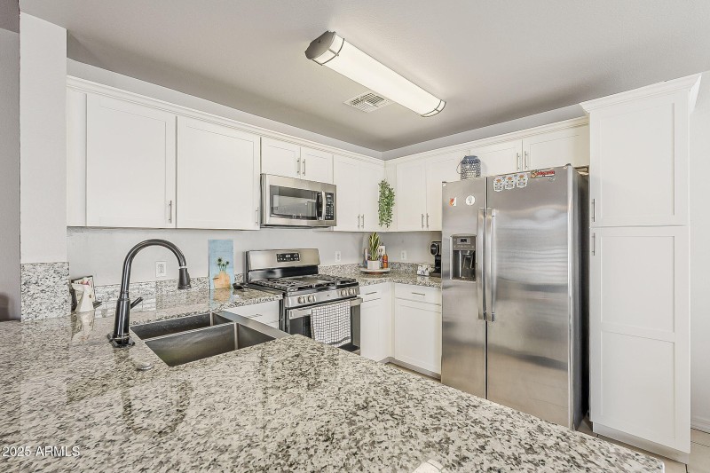 11-web-or-mls-Coronado-11