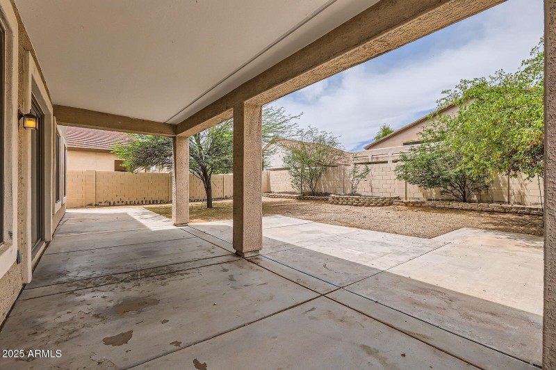 8766 W Hayward Ave - Web Quality - 026 -