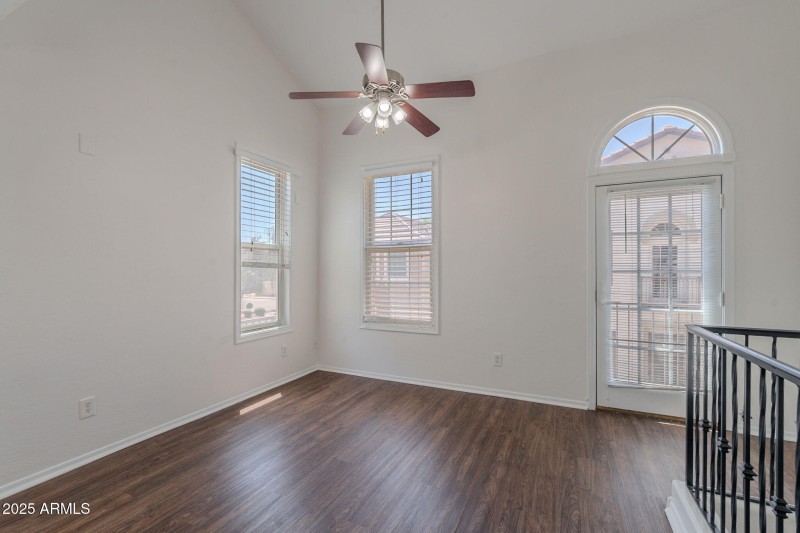 10-web-or-mls-21st-10