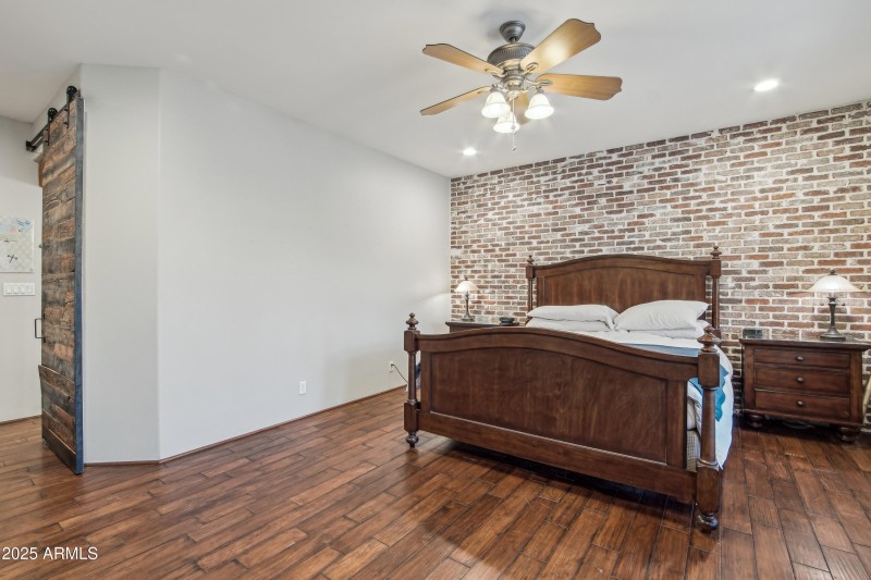 28-print-E Excelsior Ave-1305-028