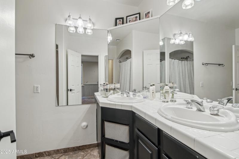 34-print-E Excelsior Ave-1305-034