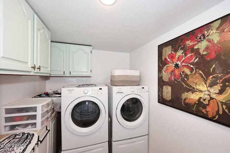 Laundry-Room-4