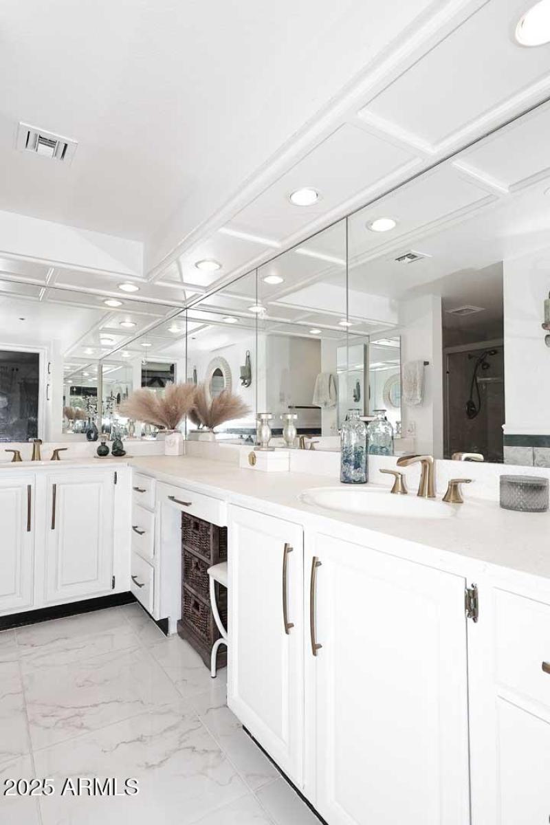 Primary-Bedroom-Ensuite