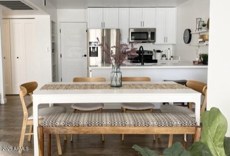 1D38D3A2-BD8D-4C65-A47F-F08E6D6FB6B4_4_5