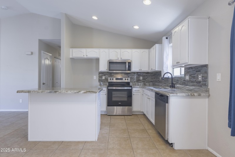 P1010393_4_5_6_7_8_9PX