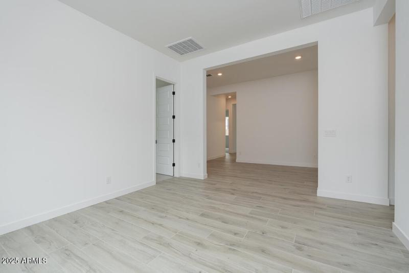 Tri Pointe Waterston Central 385 - Game