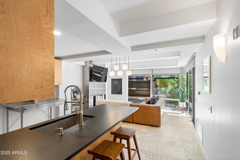 16-Kitchen to Family