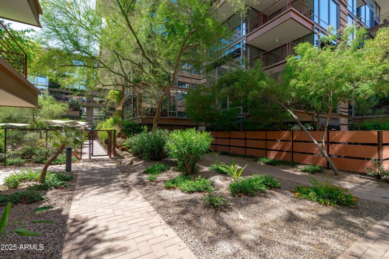 69-Courtyard Walkways