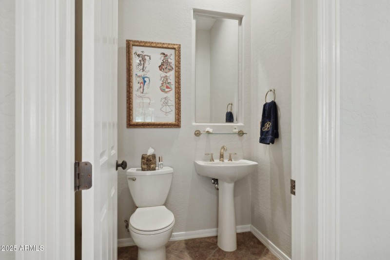 21-web-or-mls-1958-w-legends-way