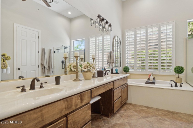 27-web-or-mls-1958-w-legends-way