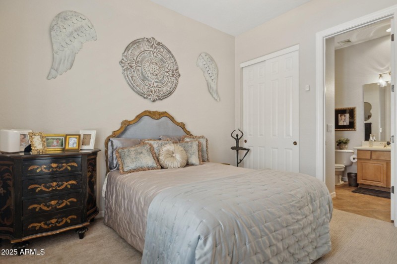 30-web-or-mls-1958-w-legends-way