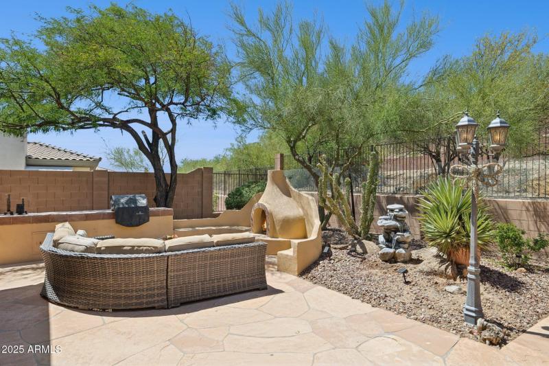 42-web-or-mls-1958-w-legends-way