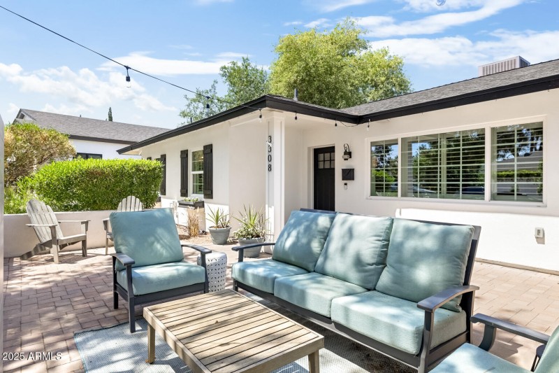 3308 N 51st St Phoenix - 220