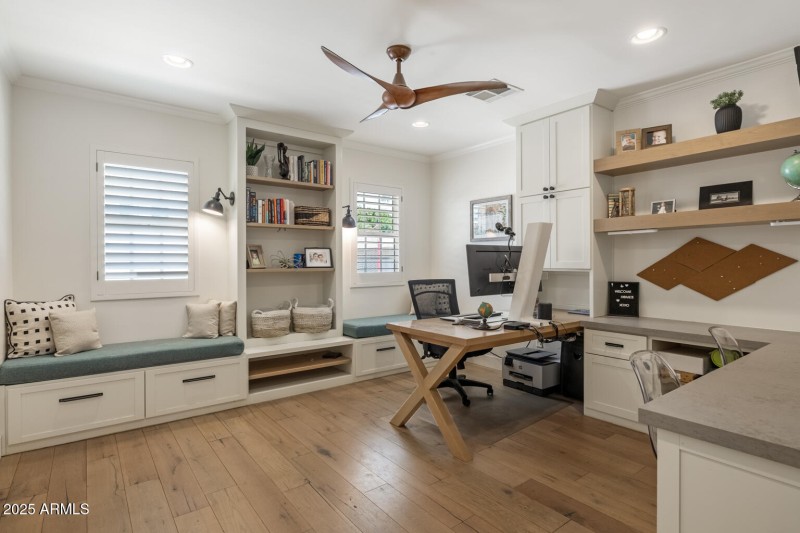 3308 N 51st St Phoenix - 372