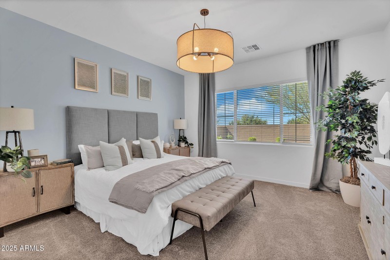 29-web-or-mls-21934 E lords Court-26