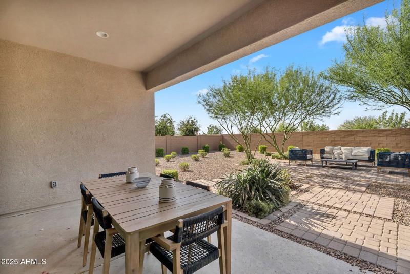 64-web-or-mls-21934 E lords Court-55