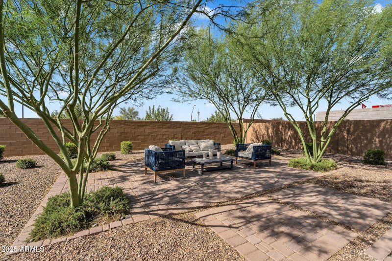 66-web-or-mls-21934 E lords Court-57