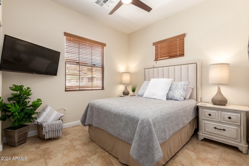 Guest Room 2